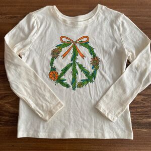 Old Navy Cream Holiday Peace Wreath Girls' S(6-7)